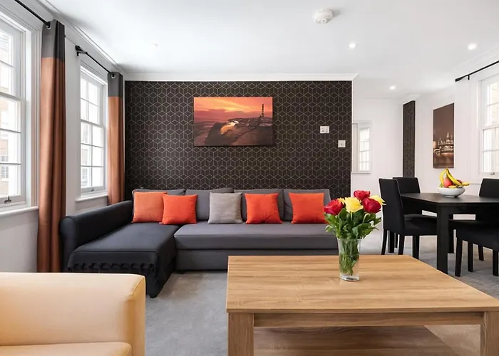 New! 2-Bedroom Apartment In Trendy Brick Lane